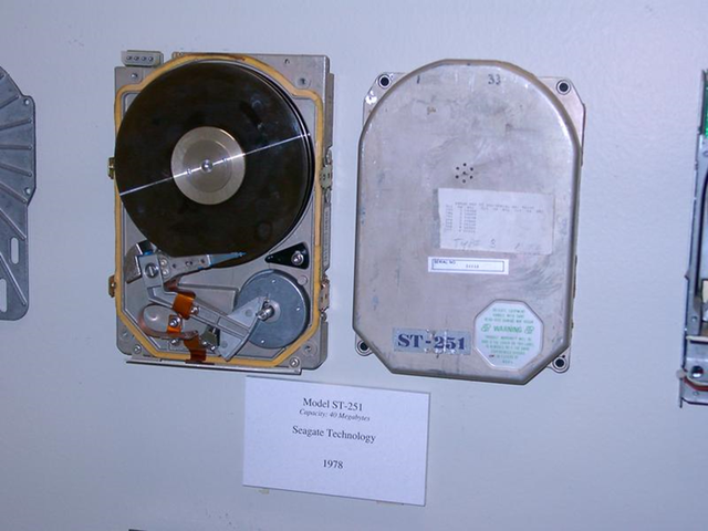 Disco Duro Seagate 40 MB