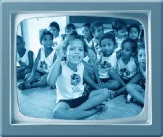 O Ministério Público Federal publicou o documento O Acesso de Alunos com Deficiência às Escolas e Classes Comuns da Rede Regular