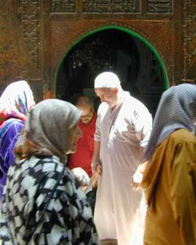 Mawlay-al-Rashid restores sultanate of Morocco