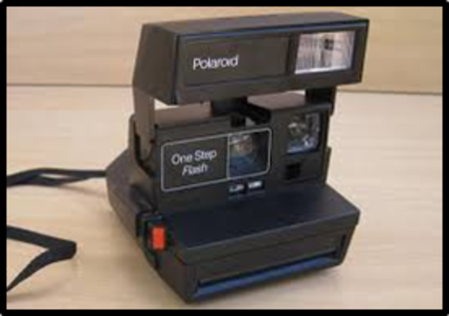 1947 películas y cámaras Polaroid.