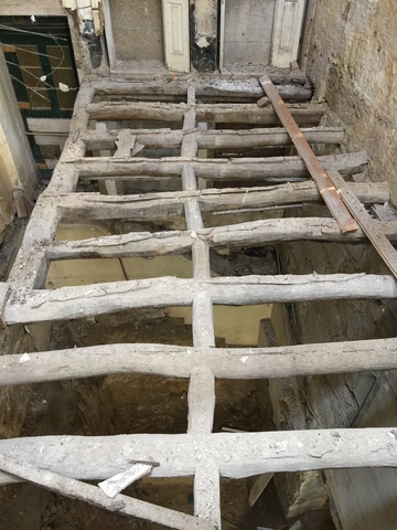 MOUZINHO: demolições