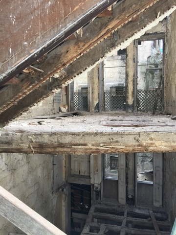 MOUZINHO: demolições