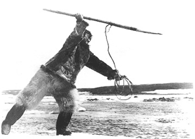 Robert Flaherty films "Nanook Of The North"