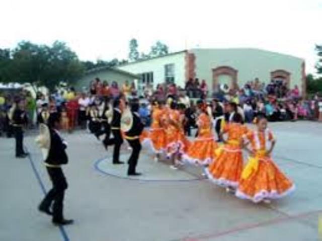 MI PRIMER BAILABLE