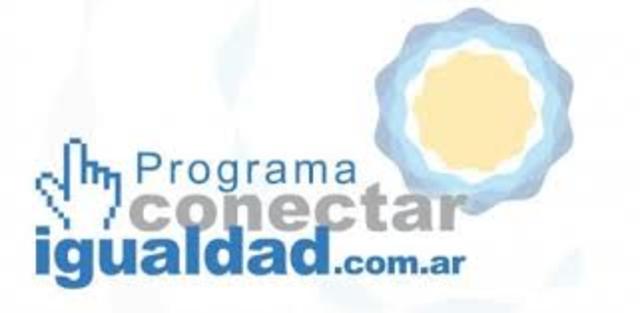 llegan las computaras personales del programa conectar igualdad