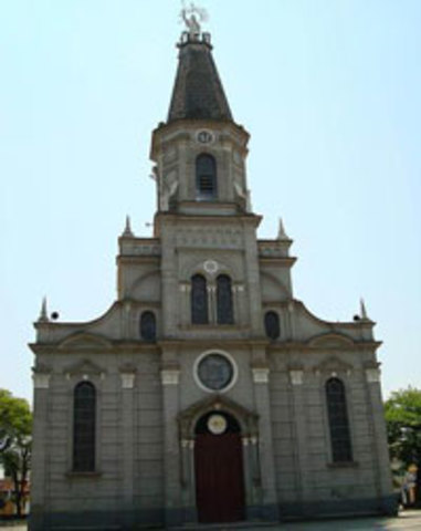 My parents are married at Matriz de São João Batista, Caçapava, São Paulo, Brasil