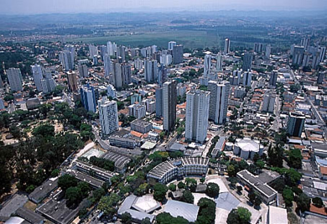 My sister is born in São José dos Campos, São Paulo, Brasil