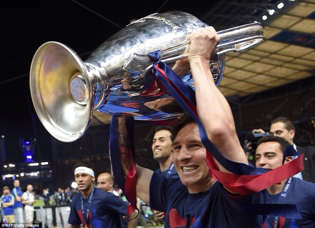 Leo wins his first UEFA Champions League trophy with FC Barcelona
