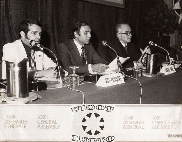 Se decide la creación de la Comisión Europea de Turismo (CET).