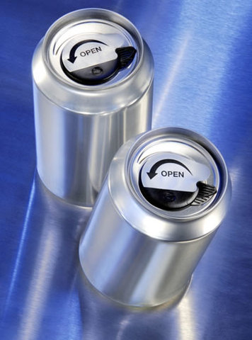 Evoluciona el envase, se diseña la lata de aluminio.