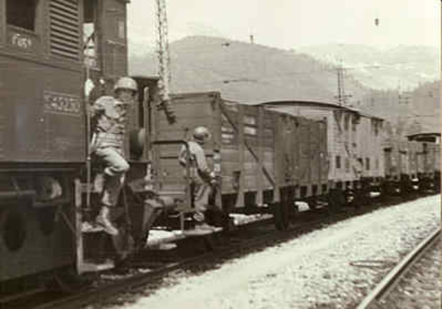 The Sighet Jews Travel to the Concentration Camps