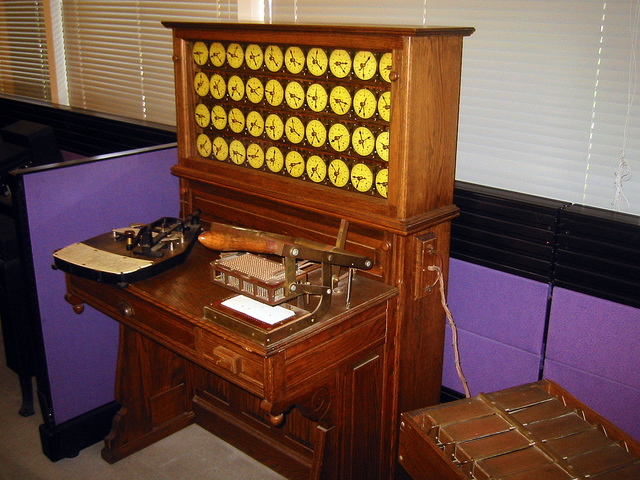 Máquina electromagnética