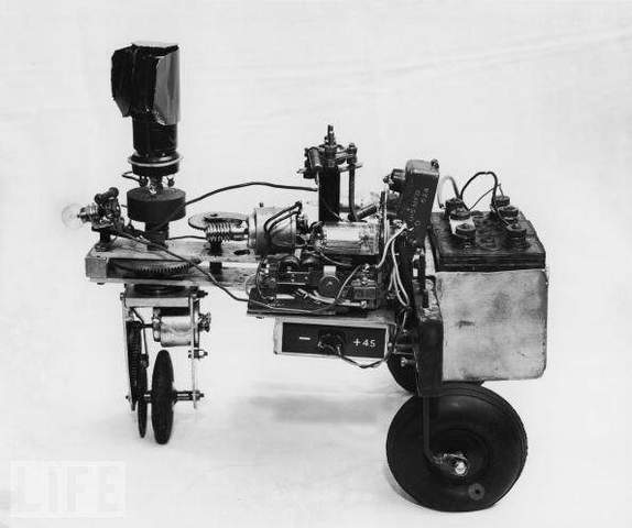 Elmer and Elsie Robots