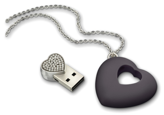 USB Necklace