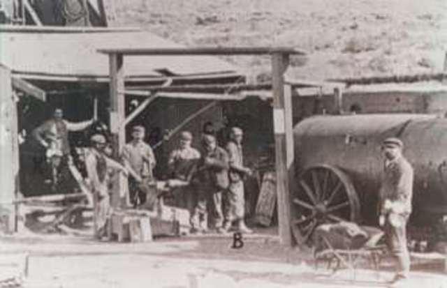 Descubrimiento del primer yacimiento de hidrocarburo enComodoro Rivadavia