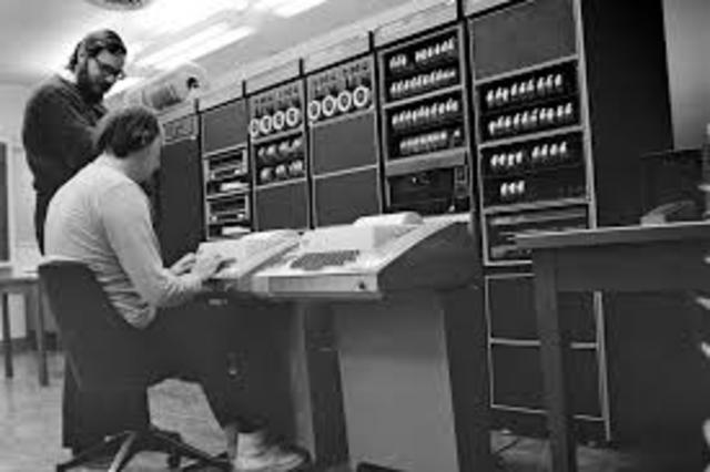 Bell Labs Invents Modem