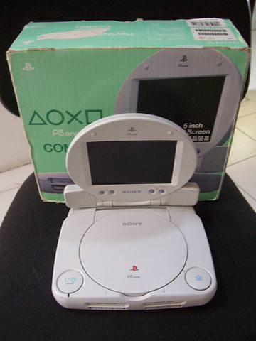 PS ONE LCD