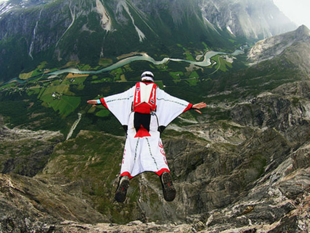 wingsuit flying