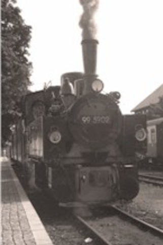 George Stephenson begins rail service between Liverpool and London