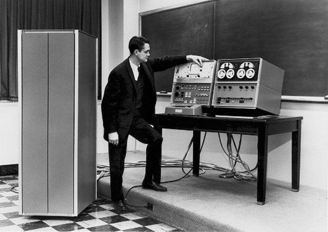 LINC: Laboratory Instrument Computer