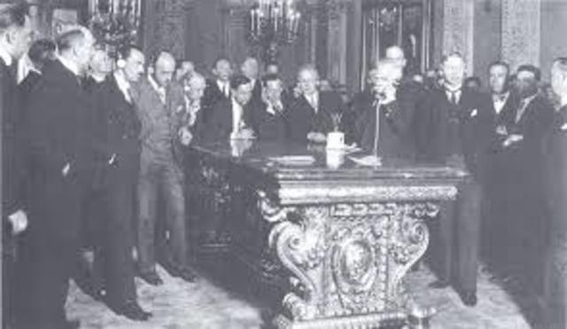 Primer enlace telefónico