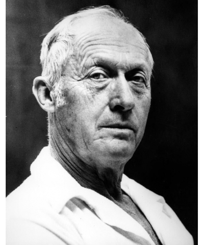 Bill Bowerman dies