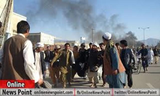 The Taliban take Mazar-i-Sharif.