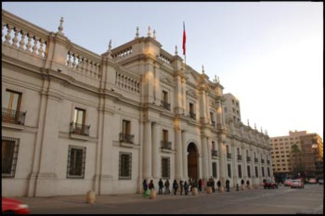 Neruda moved to Santiago to study French