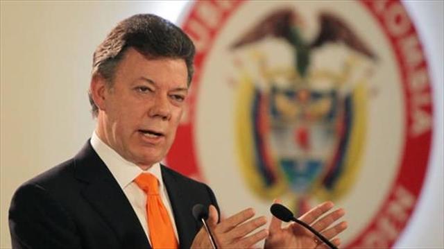 Santos pone condiciones para reunirse con Maduro