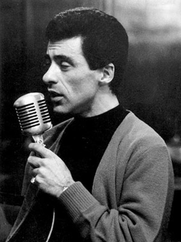 Frankie Valli empiezo a cantar.