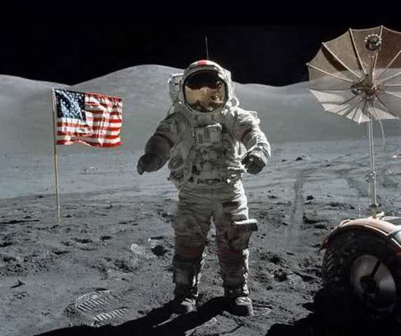 Primer viaje a la luna