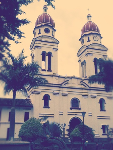 CONOCI A MI FAMILIA POR PARTE DE MI PAPA