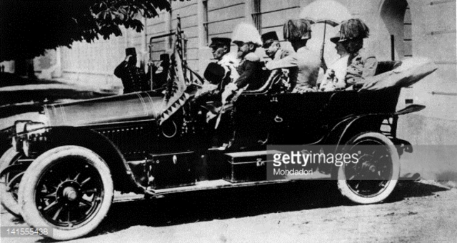 Archduke and Archduchess visit Sarajevo