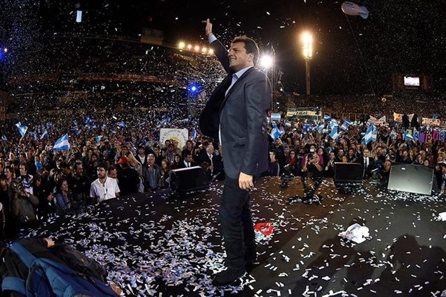 Lanzamiento de campaña en Vélez