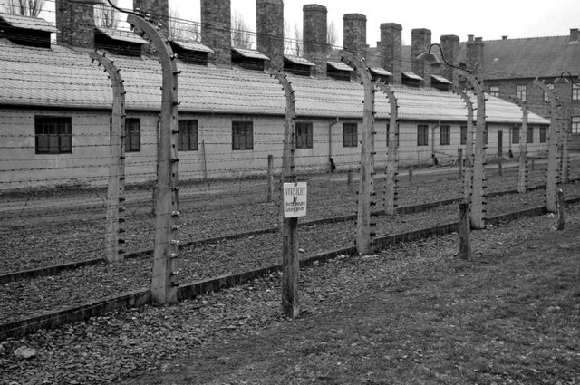 Gerda and Isle were transferd again they couldn't stand the camp.