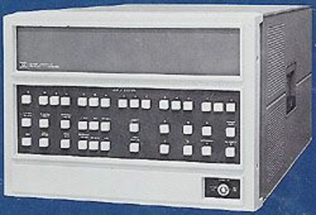 HP 2115- HP's first general comp.