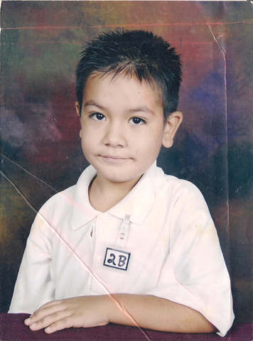 En segundo año de primaria con solo 8 años de edad