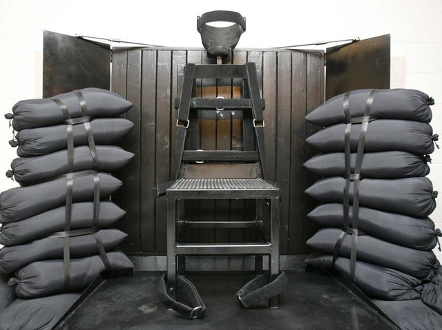 Utah brings back firing squad executions