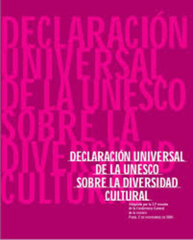 SE ADOPTA LA DECLARACIÓN UNIVERSAL SOBRE LA DIVERSIDAD CULTURAL