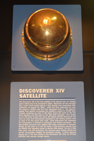 Discoverer XIV
