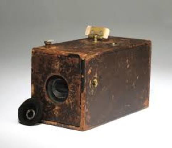 Introduction of the Handheld Box Camera