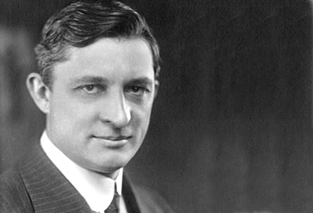 Willis Carrier invents the Apparatus for treating air