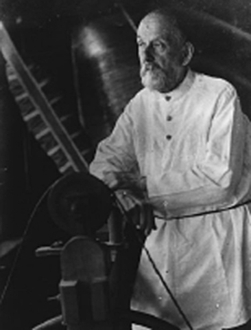 Konstantin E. Tsiolkovsky Liquid Fuelded Rocket