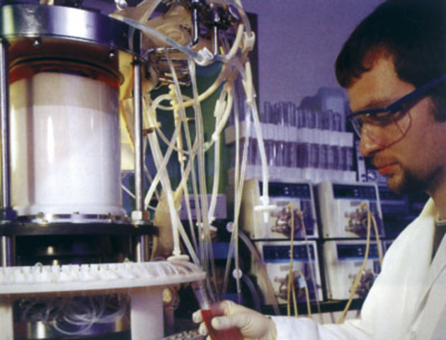 G.E.P. Box y K.B. Wilson publican obras