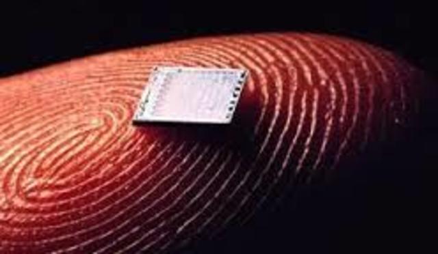 5ª Generación: La microelectrónica y la nanotrecnología proporcionan la comercialización de ordenadores personales