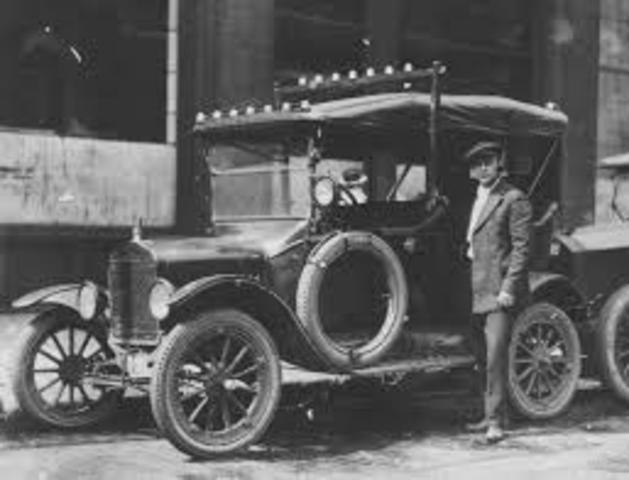 Radios in Police Cars