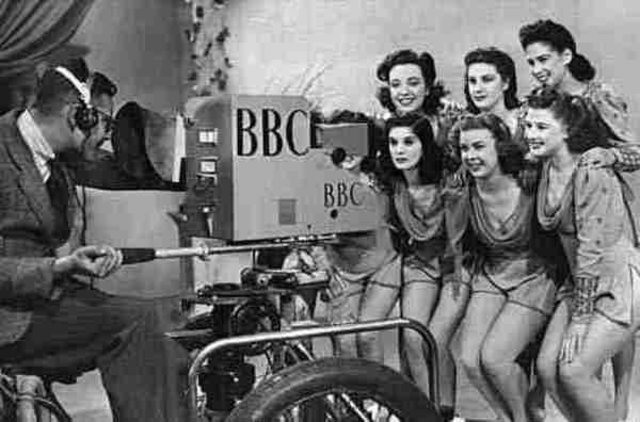 Primera emissió televisiva