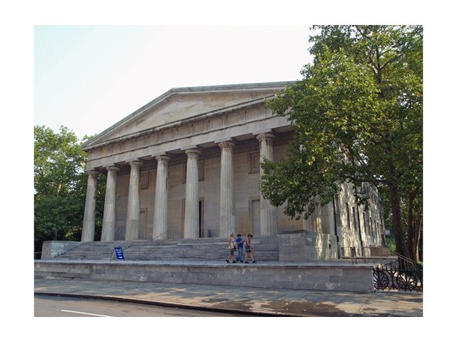 Second Bank of the United States is chartered