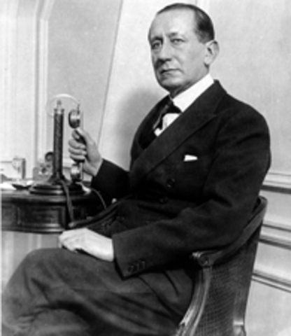 Marconi invents radio