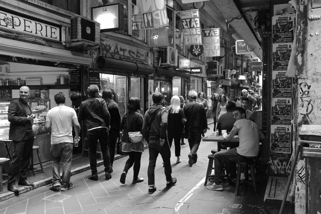 Paso Tiempo y Bajó.